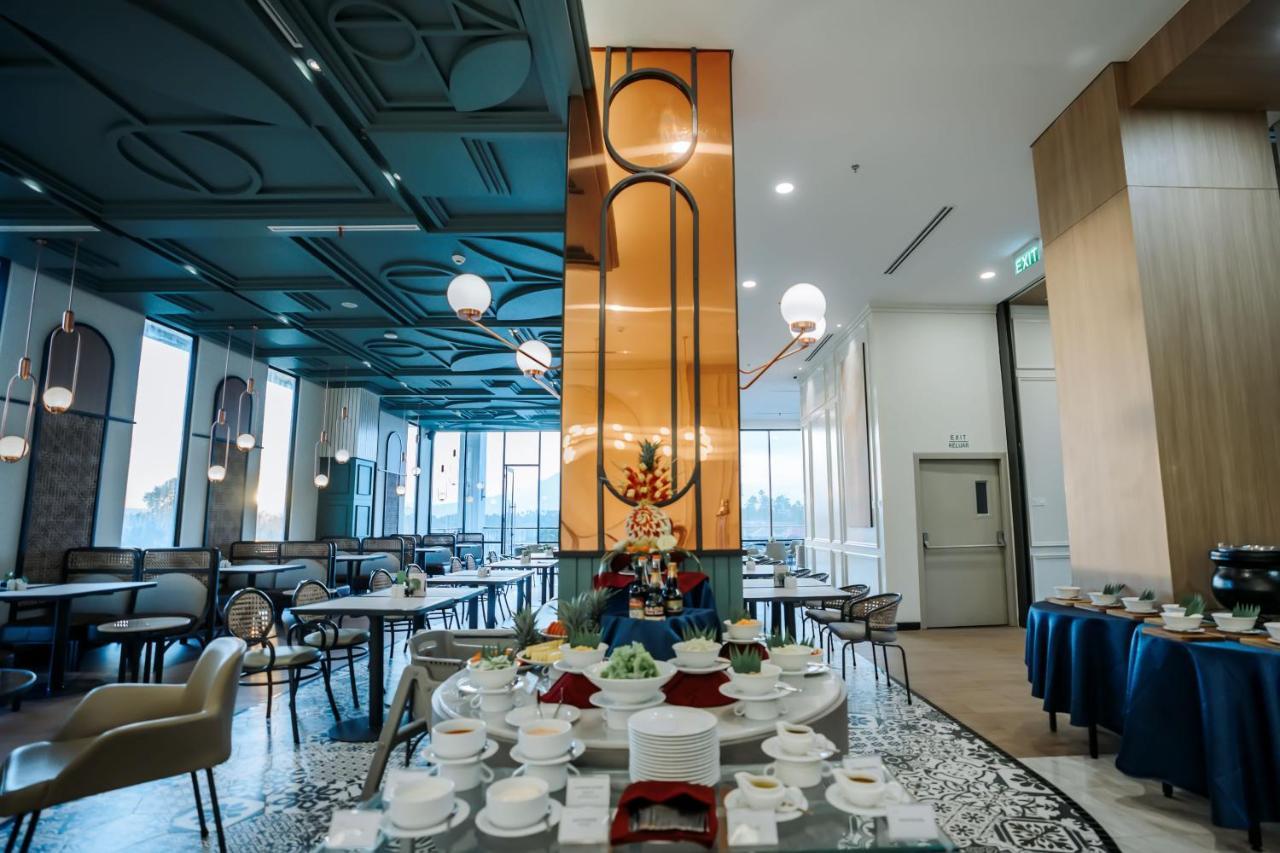 Luwansa Hotel And Convention Center Manado Dış mekan fotoğraf