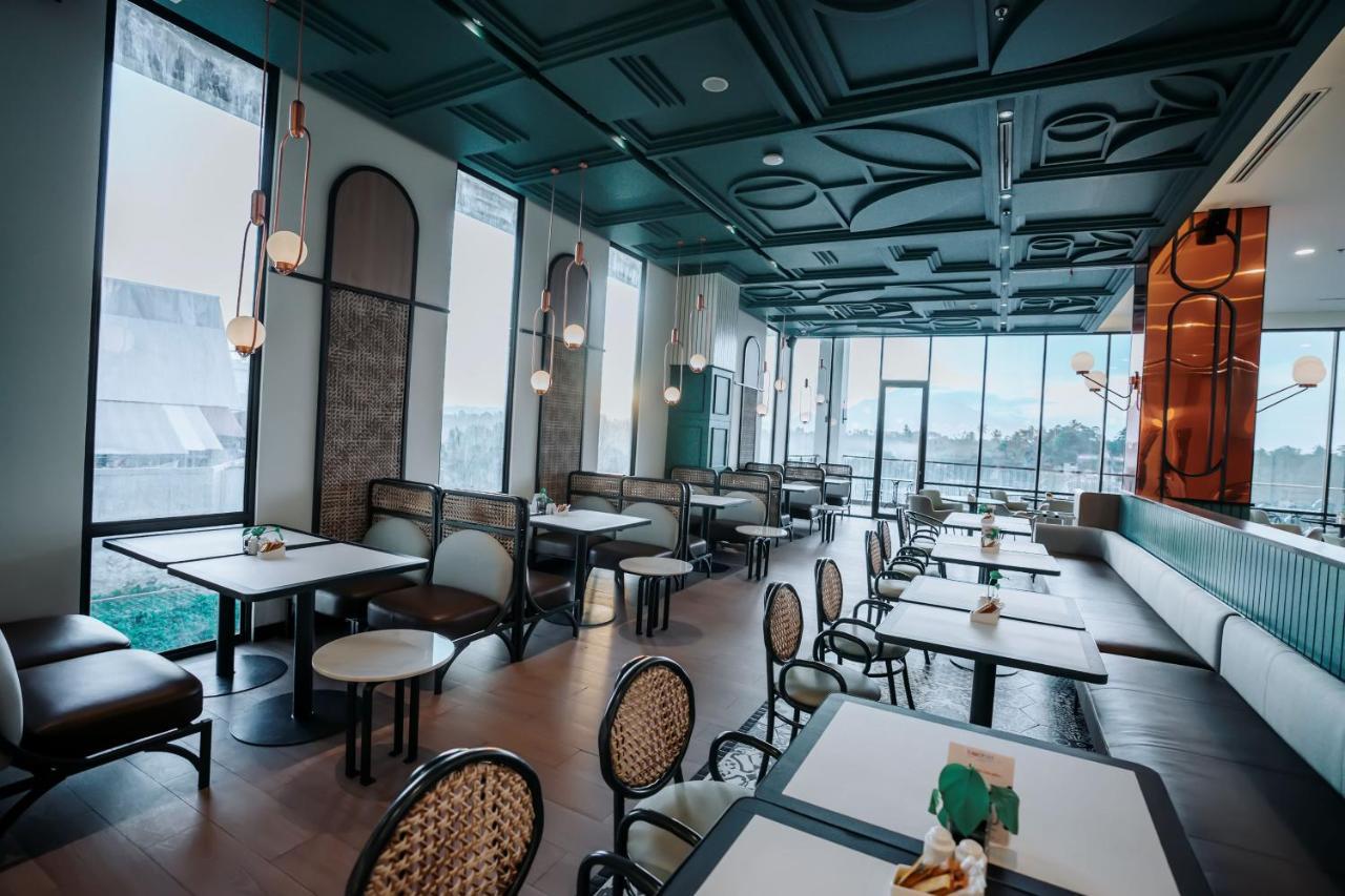 Luwansa Hotel And Convention Center Manado Dış mekan fotoğraf