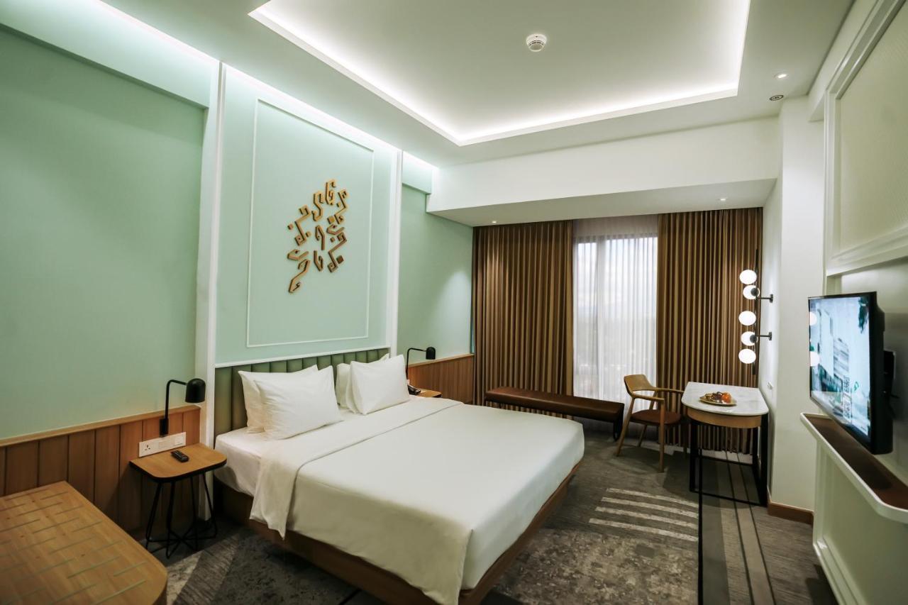 Luwansa Hotel And Convention Center Manado Dış mekan fotoğraf