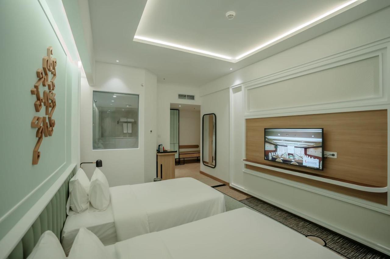 Luwansa Hotel And Convention Center Manado Dış mekan fotoğraf